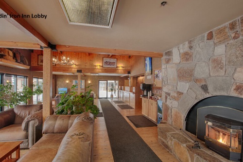 Brandin Iron Inn lobby
